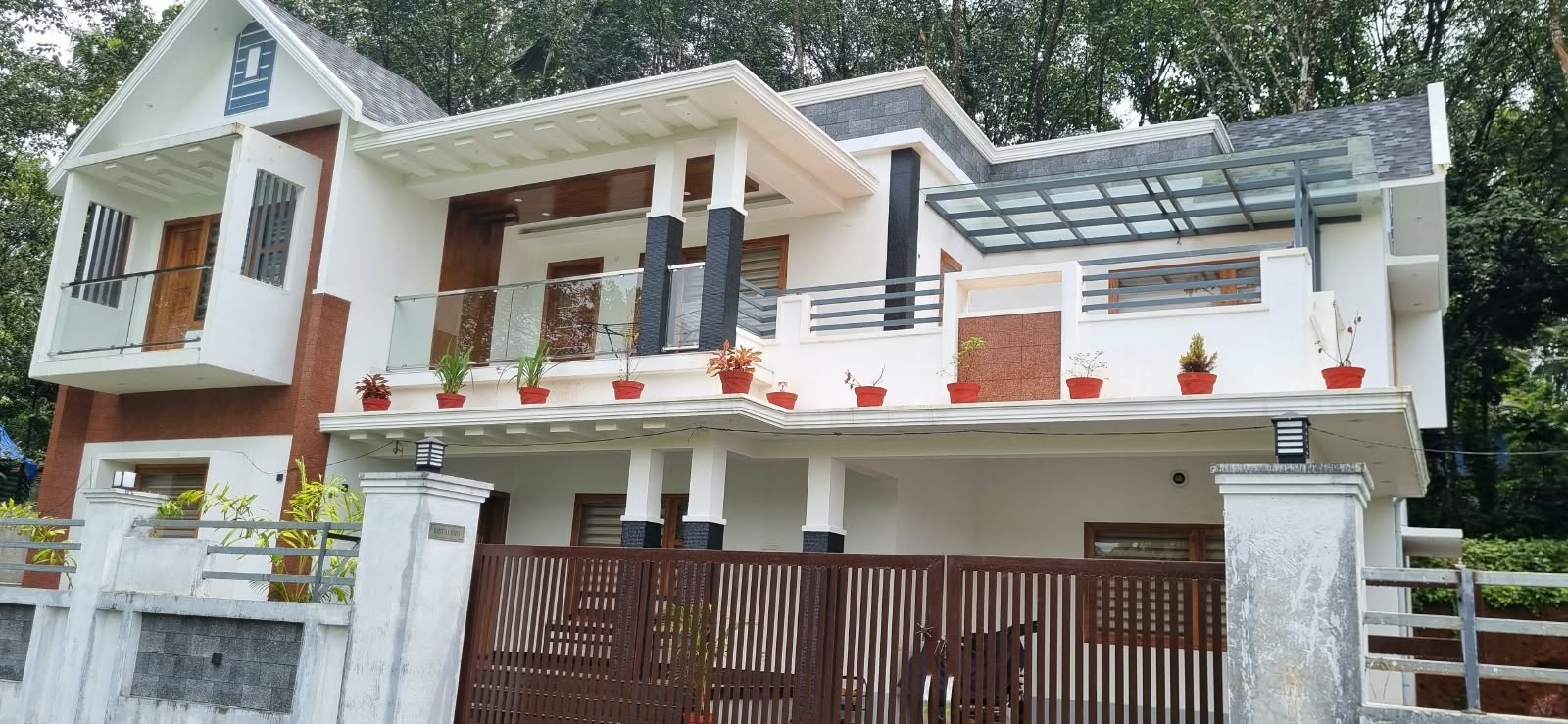 Cantilever Sliding Gate